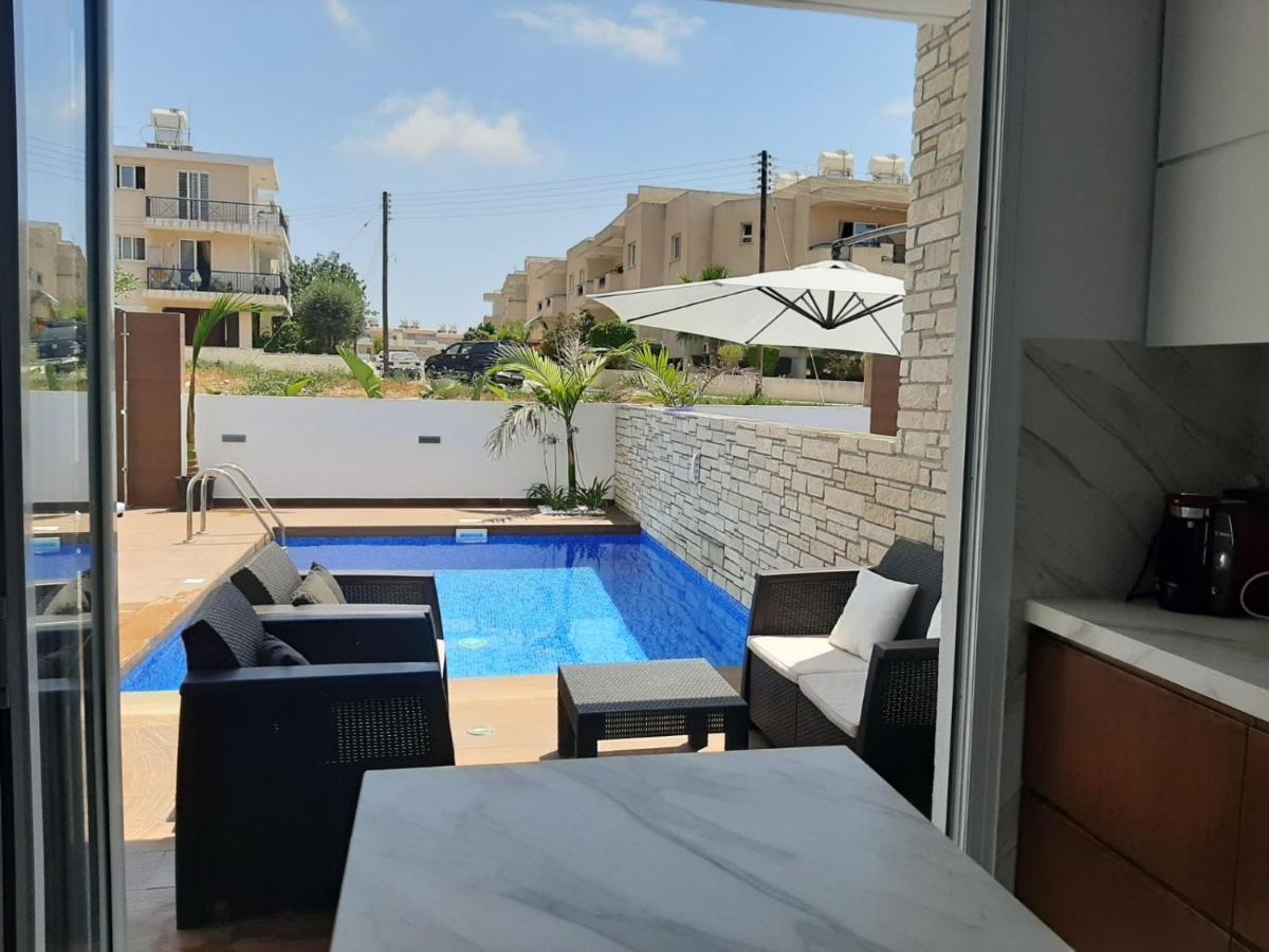 Melanos Fully Renovated Townhouse With Private Pool Leilighet Paphos Eksteriør bilde