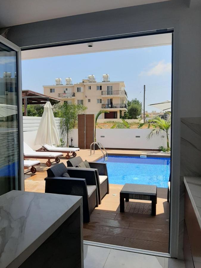 Melanos Fully Renovated Townhouse With Private Pool Leilighet Paphos Eksteriør bilde